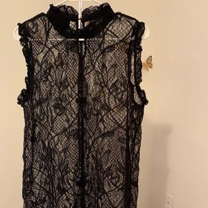 Who What Wear sleeveless lace top.